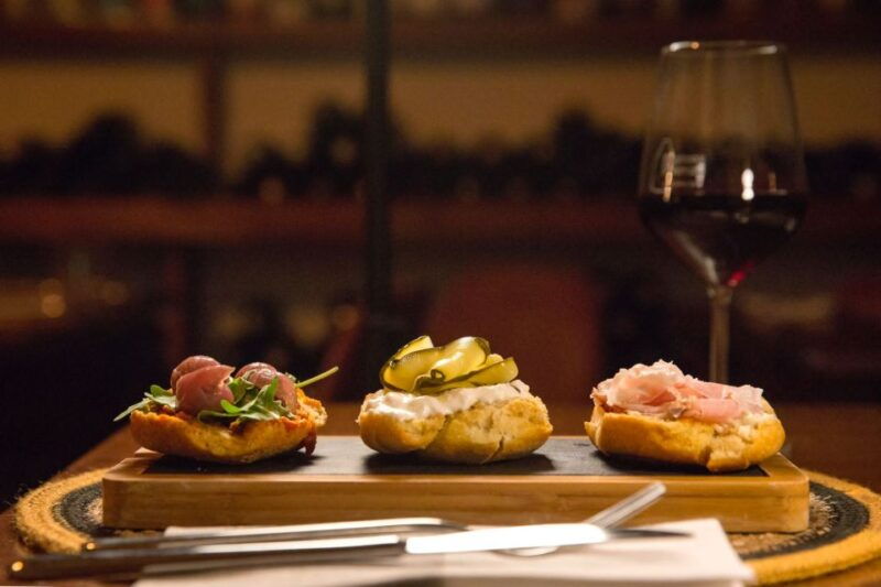 foggia-2-hours-private-gourmet-wine-tour-with-tastings