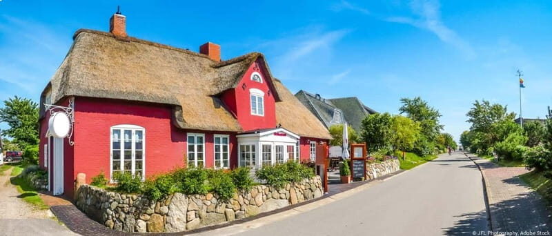 Föhr: Daytrip by boat to Amrum - The Lighthouse and Panoramic Views