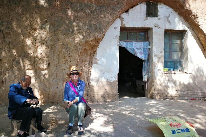 Folk Custom Xi'an Tour to Cave Dwelling Village and Jingdi Tomb - Long Drive Considerations