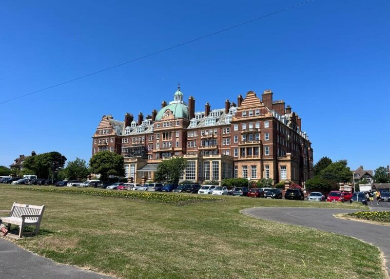 folkestone-private-2hr-walking-tour-with-a-blue-badge-guide