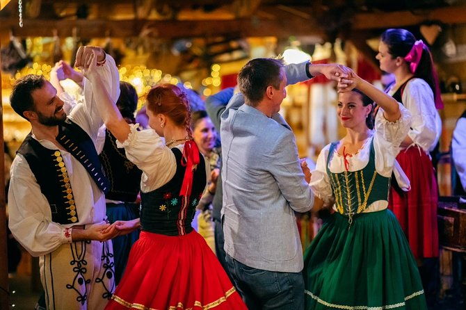 folklore-dinner-with-unlimited-drinks-4course-menu-2