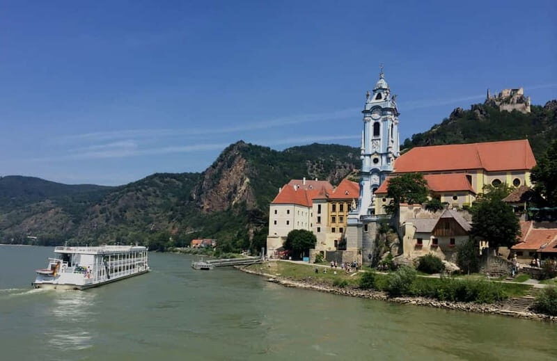 Following Mozarts Footsteps: Hallstatt, Salzburg & the Alps - What Sets This Tour Apart?