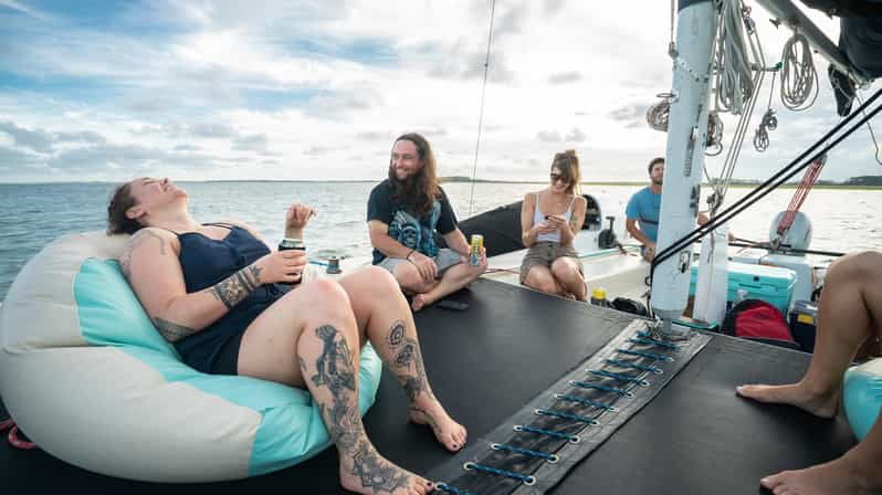 folly-beach-private-daytime-or-sunset-sail-cooler-provided