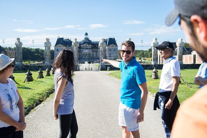 fontainebleau-and-vaux-le-vicomte-castle-small-group-day-trip-from-paris