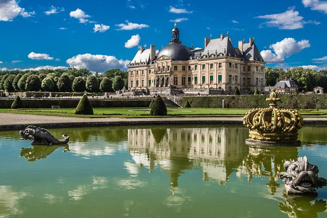 fontainebleau-and-vaux-le-vicomte-private-day-tour-from-paris