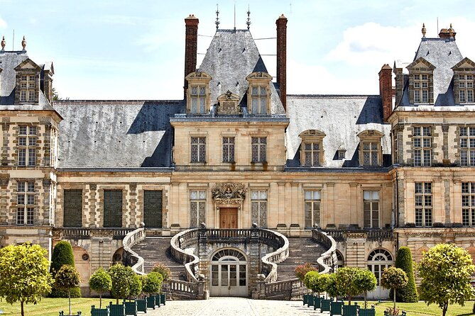 fontainebleau-castle-barbizon-half-day-trip-from-paris