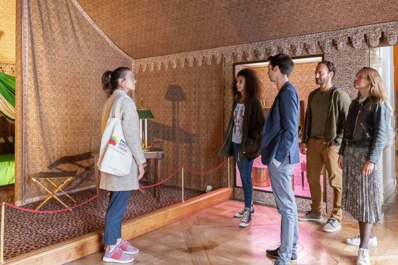 fontainebleau-vaux-le-vicomte-chateaux-day-tour-from-paris