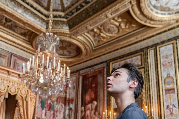 fontainebleau-vaux-le-vicomte-chateaux-day-tour-from-paris