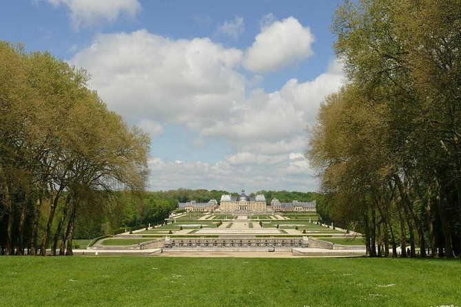 fontainebleau-vaux-le-vicomte-trip-with-local-guide-private-transportation
