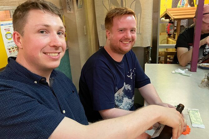 food-and-drinks-tour-local-izakaya-and-bar-hopping-in-namba