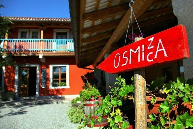food-and-wine-tasting-experience-in-trieste-traditional-farmhouse-osmiza