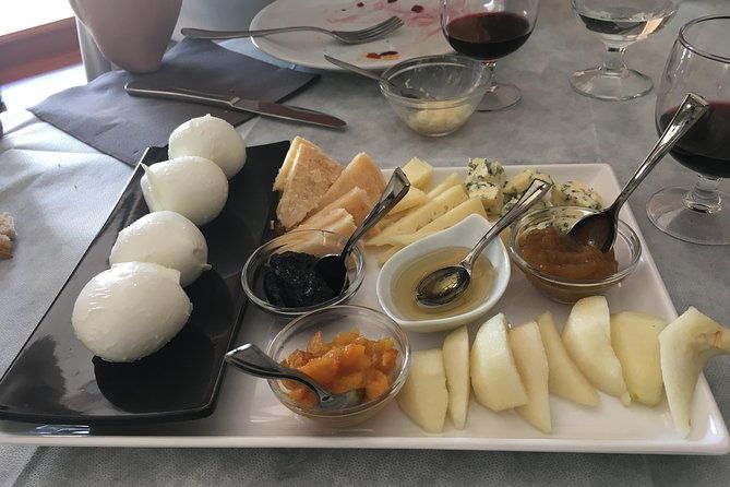 food-and-wine-tour-of-pescara-vecchia-on-foot