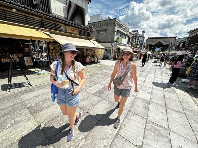 food-cultural-walking-tour-around-zenkoji-temple-in-nagano