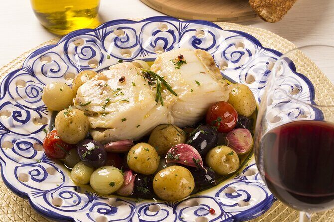 Food & Drink Private Tour in Lisbon & Cacilhas w/ Ferry Included - Who Will Love This Tour?