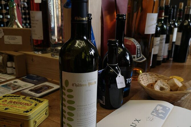 food-history-tour-in-bordeaux-old-town-with-local-guide-2
