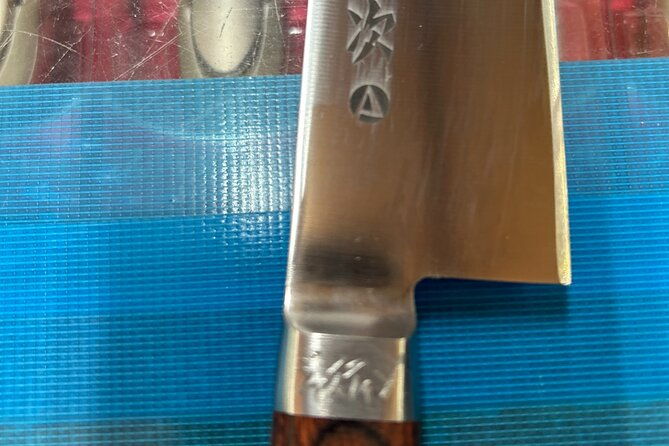 food-hunting-with-a-local-tsukiji-cultural-gourmet-tour