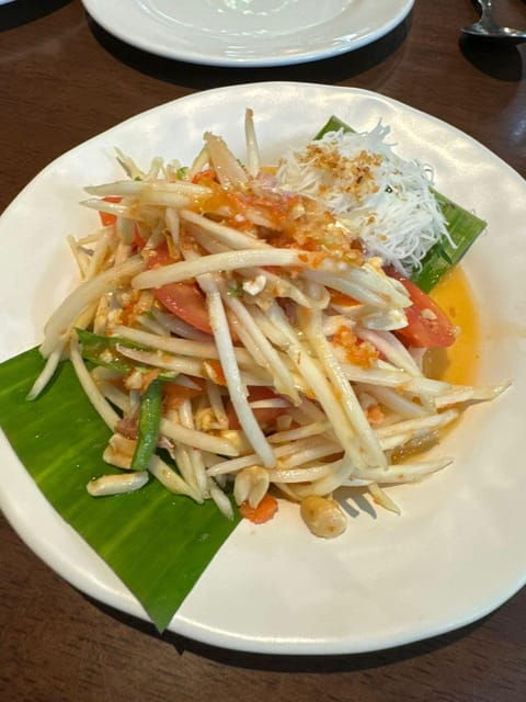 food-tasting-in-bangkok