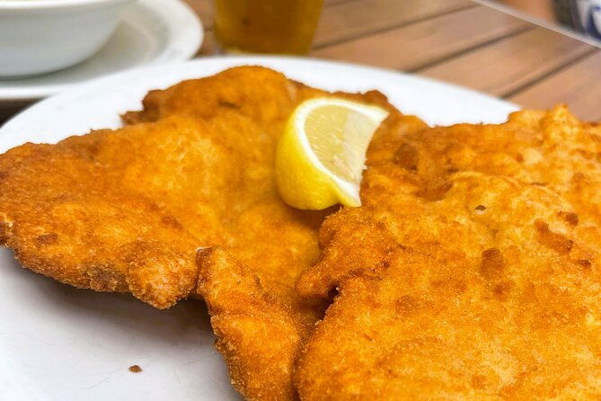 food-tasting-tour-in-hidden-gems-of-vienna-for-small-groups