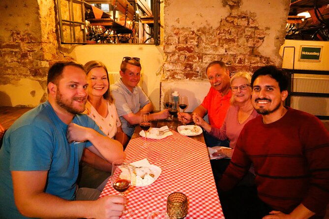 food-tasting-tour-in-hidden-gems-of-vienna-for-small-groups