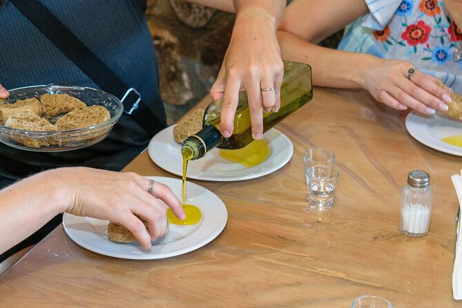 food-tasting-tour-of-chania-villages