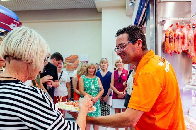 food-tasting-walking-tour-in-palma-with-a-local