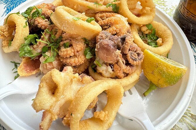 food-tour-among-markets-flavours-and-local-secrets