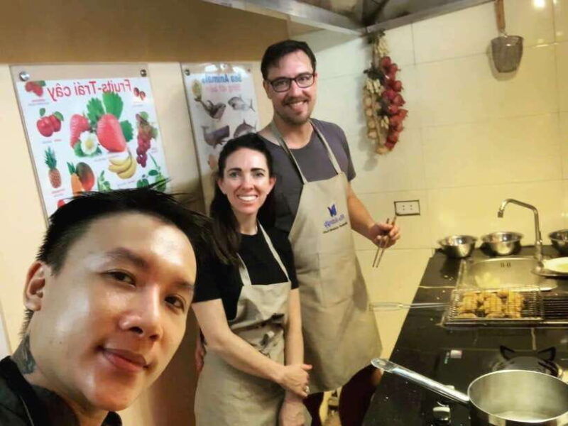 food-tour-and-cooking-class-walking-tour-discovering-hanoi