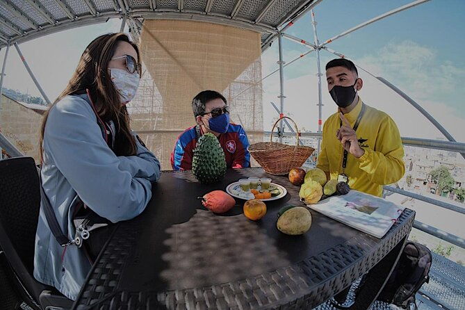 food-tour-in-la-candelaria-bogota