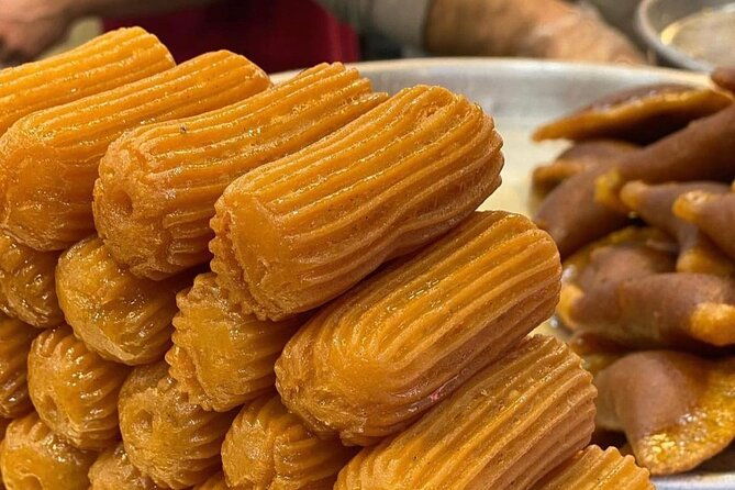 food-tour-in-mykonos-famous-tastings