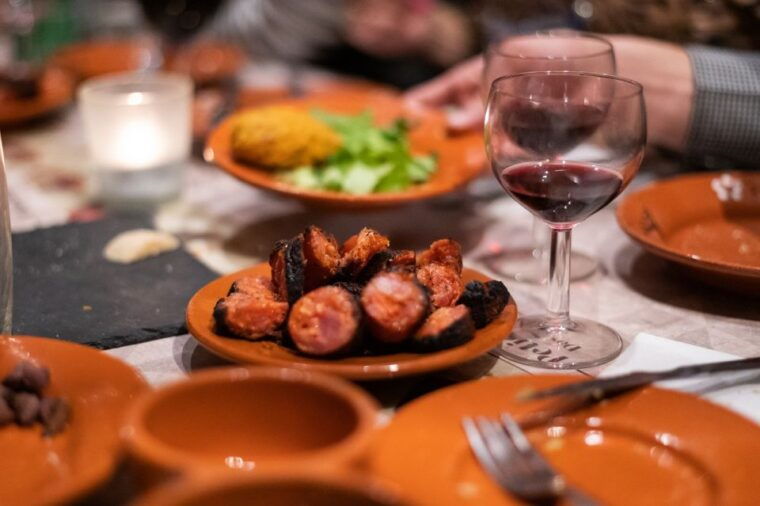 food-tour-portuguese-wine-tapas-with-ginjinha-tasting-2