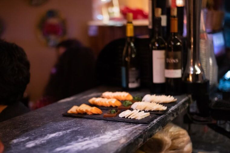 food-tour-portuguese-wine-tapas-with-ginjinha-tasting-2