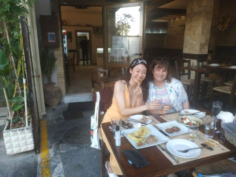 food-tour-tasting-walking-tour