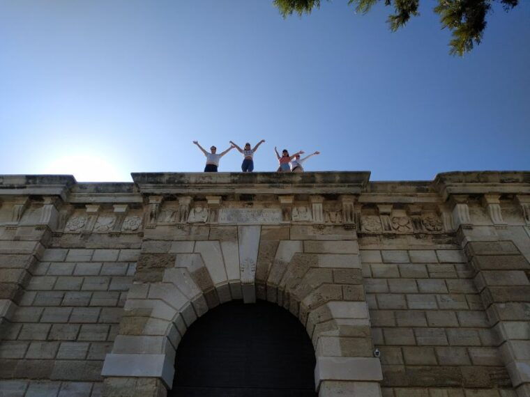 food-tour-tasting-walking-tour