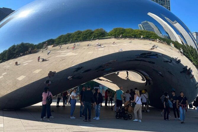 food-walking-tour-in-windy-city-of-chicago