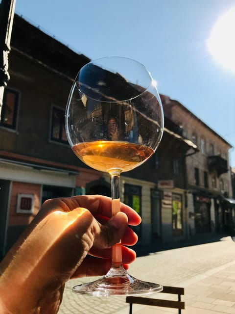 food-wine-tour-with-a-sommelier