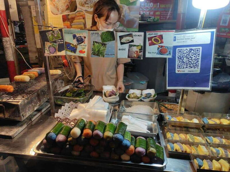 foodie-tour-in-hanoi-must-try