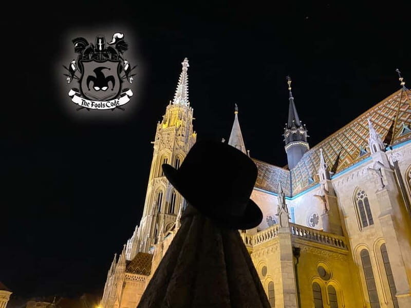 FoolsCode: EscapeRoom/Sightseeing tour with Actor Tourguide - Who Will Love This Experience?