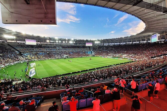 football-match-in-rio-de-janeiro-guided-with-transportation