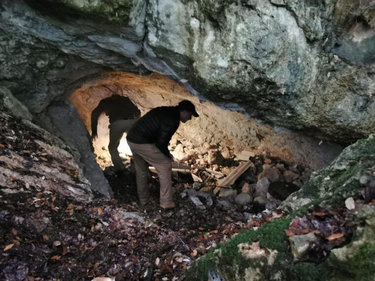 footprints-on-the-battlefield-trails-at-monte-cassino