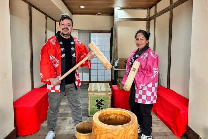 For adultTraditional Mochi Pounding Experience with Tasting - Key Points