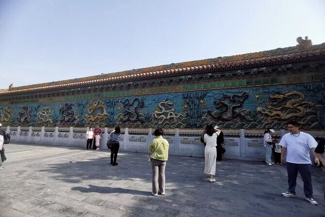 Forbidden City with Treasure Museum Half Day Walking Tour - Who Should Book This Tour