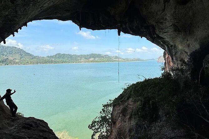 Form Ko Lanta Full-Day 3 Islands 2 Caves 2 Kayaking Skull Island - A Complete Breakdown of the Tour Experience