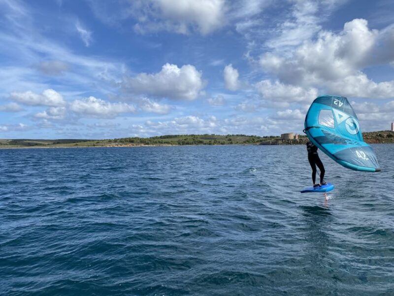 fornells-wing-foil-lesson-with-gear-in-menorca