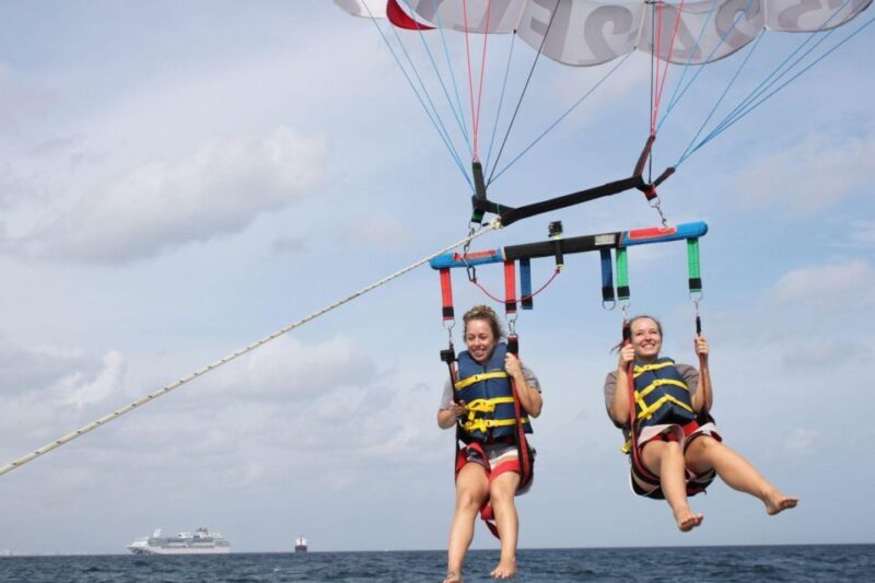 Fort Lauderdale: 90-Minute Parasailing Adventure - The Guides and Crew: Your Safety and Entertainment Team