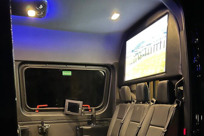 fort-lauderdale-airport-private-sprinter-up-to-14-passengers-2