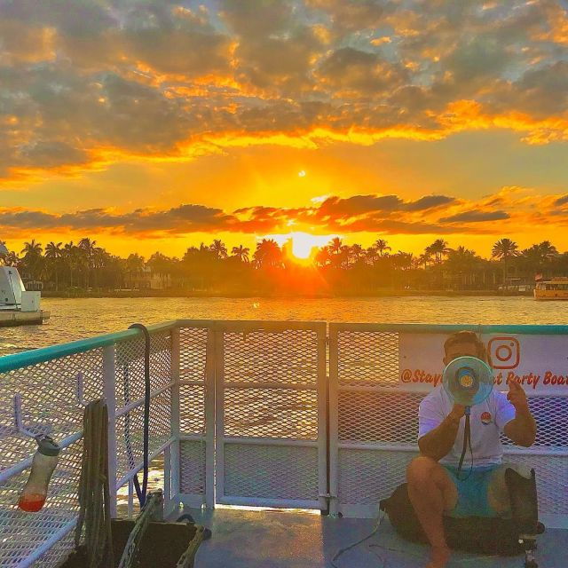 fort-lauderdale-evening-boat-cruise-with-downtown-views