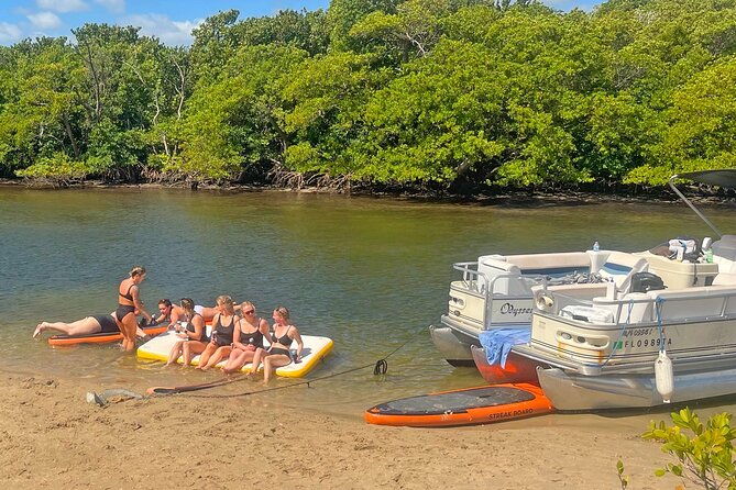 fort-lauderdale-private-guided-boat-cruise-w-watertoys-4-hours