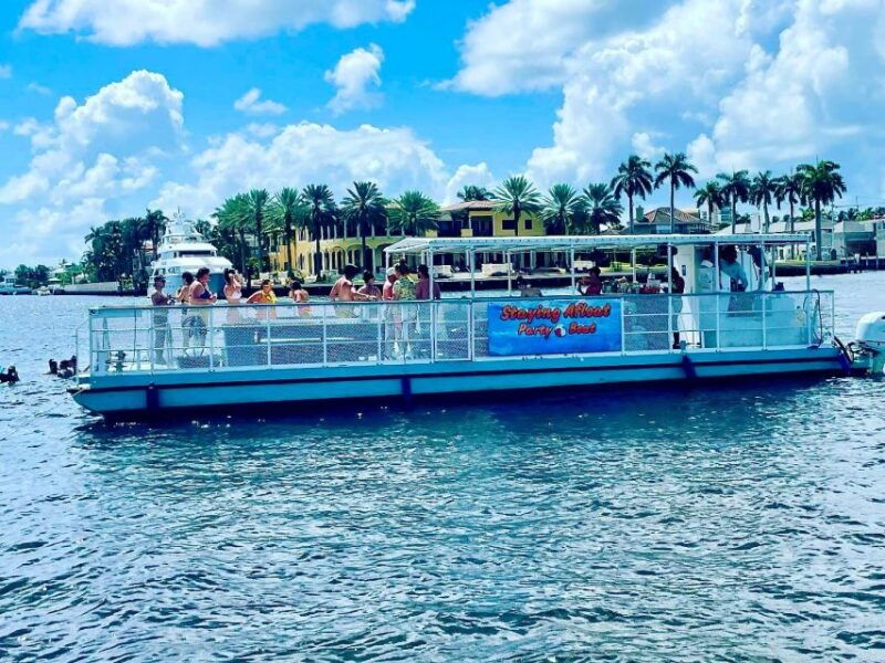 fort-lauderdale-scenic-boat-trip-w-swim-stop-inflatables