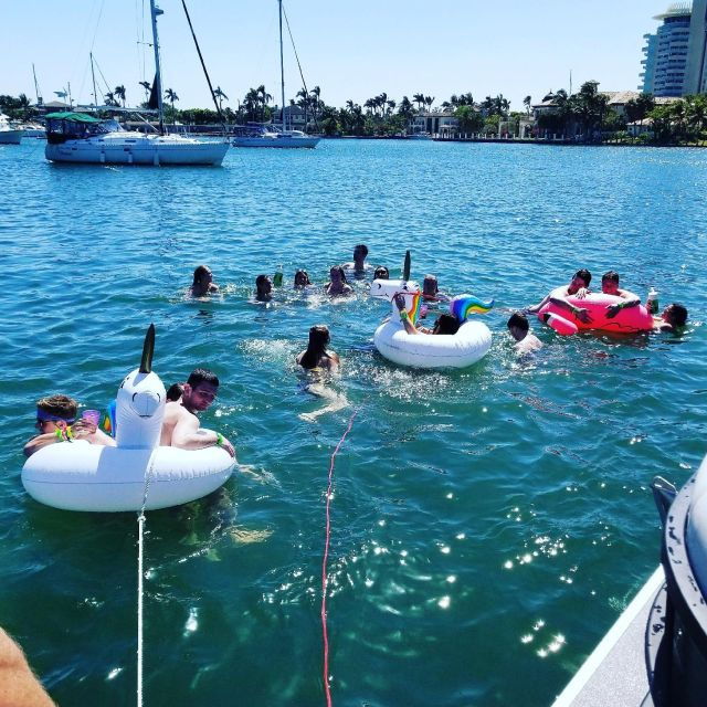 fort-lauderdale-scenic-boat-trip-w-swim-stop-inflatables