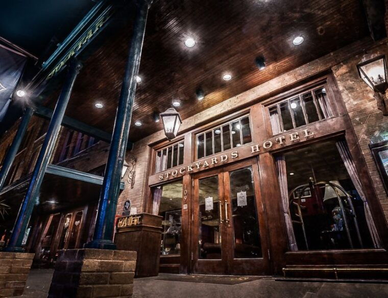 fort-worth-ghosts-hauntings-of-the-wild-west-walking-tour